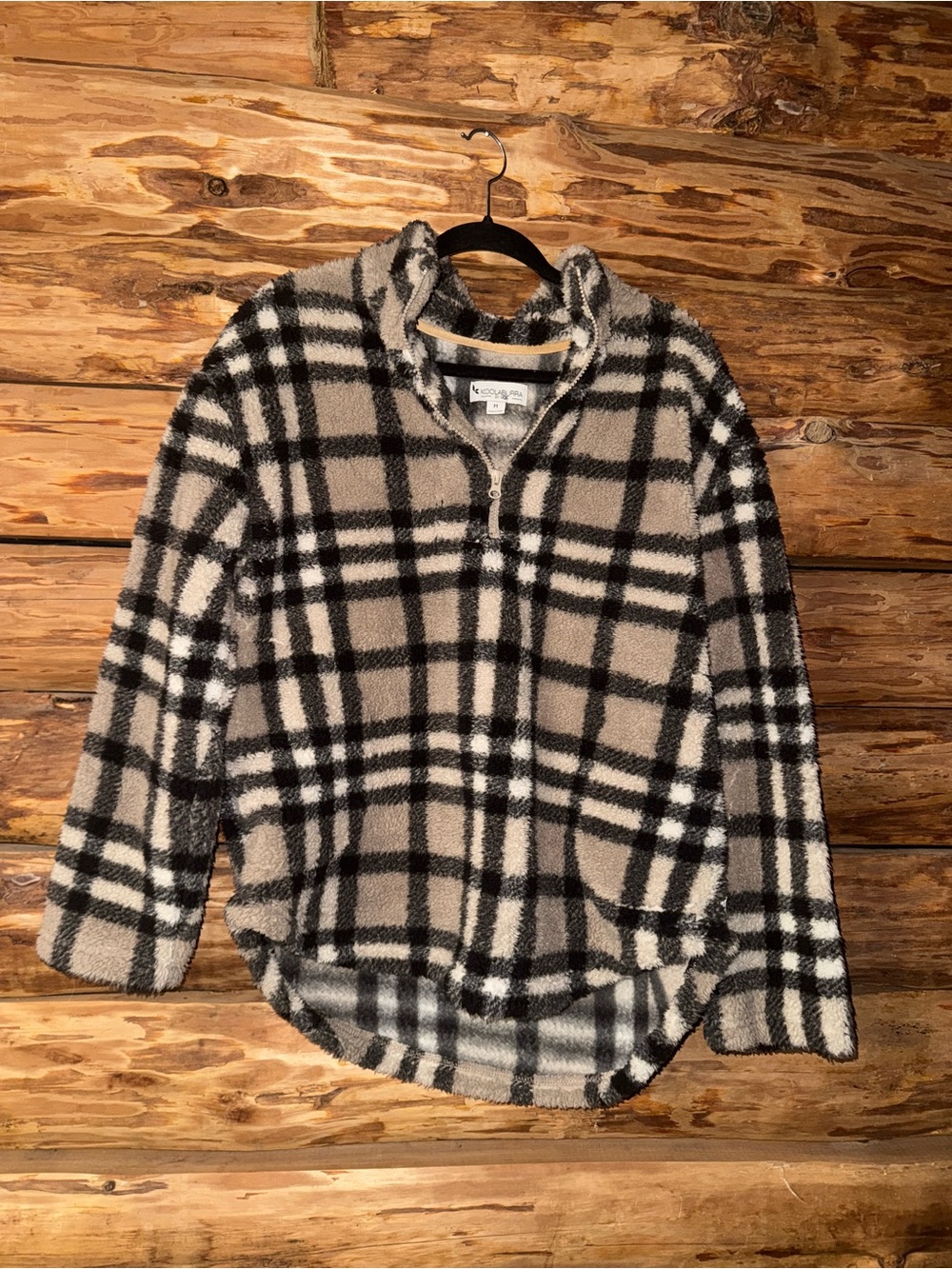 Koolaburra Sherpa Jacket - Black & Cream